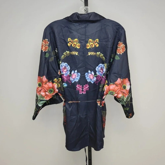 JLUXLABEL Kimono Cardigan - Picture 5 of 5